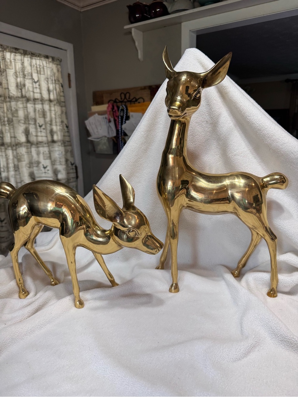 Vintage solid Brass Deer Figurines - Shiny Gold Pair